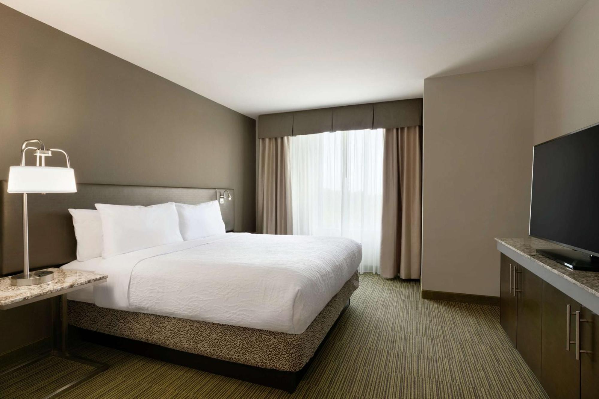 Hilton Garden Inn Statesville Exteriér fotografie