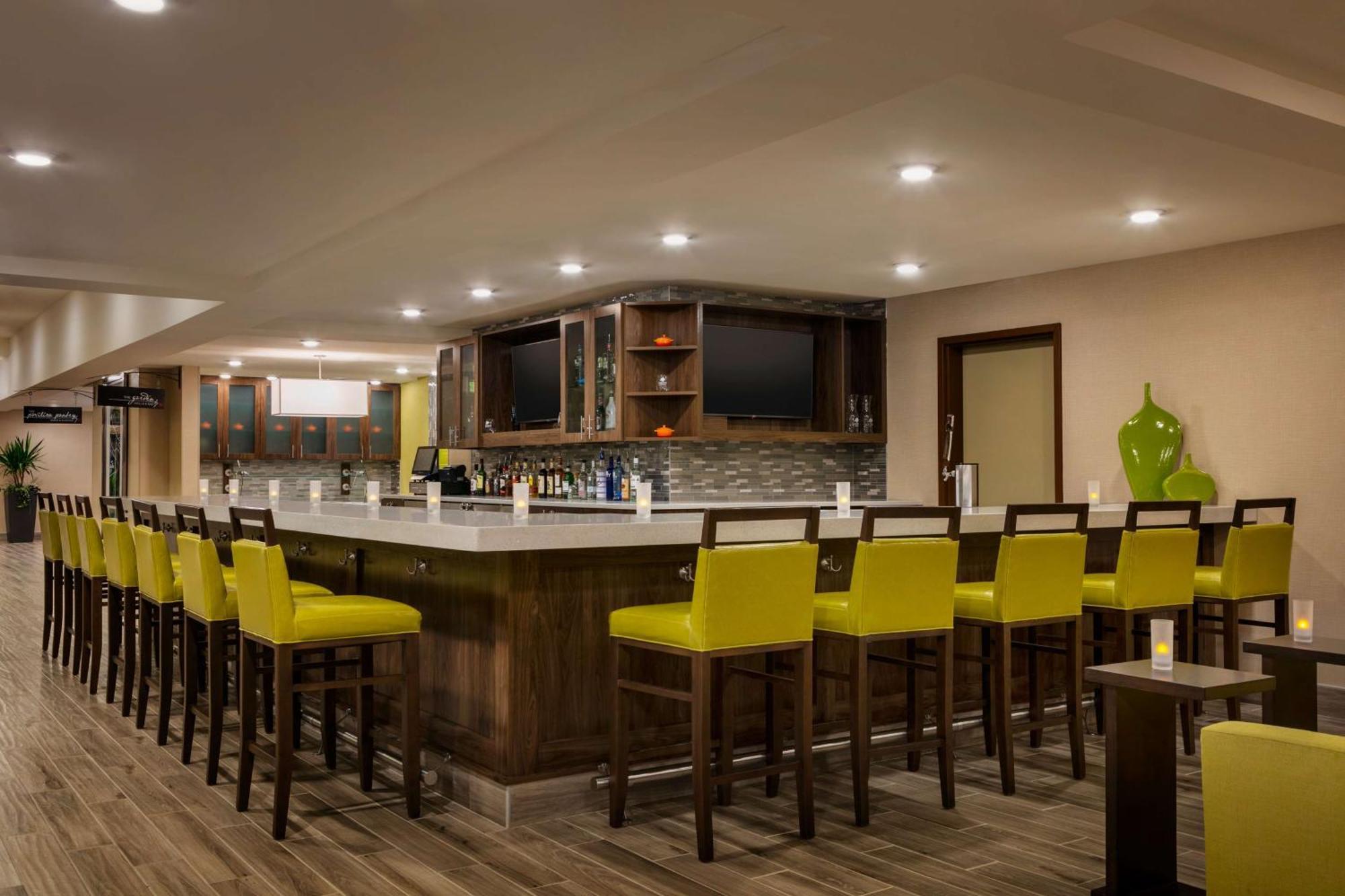 Hilton Garden Inn Statesville Exteriér fotografie