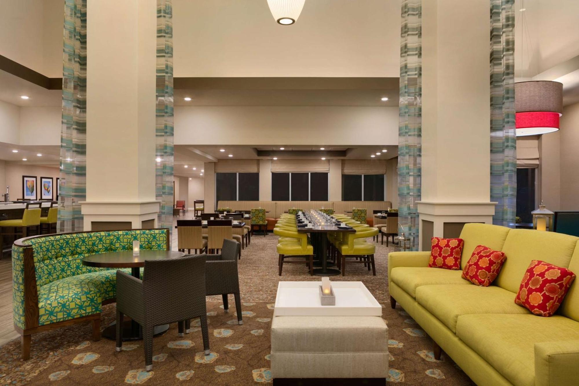 Hilton Garden Inn Statesville Exteriér fotografie